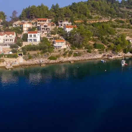 Portus Mikulina Oasis Sunset Vela Luka